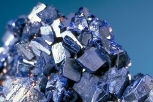 収蔵資料 「藍銅鉱」